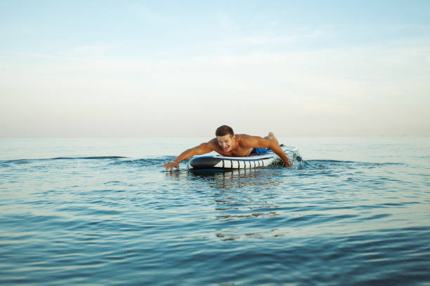 remada en surf