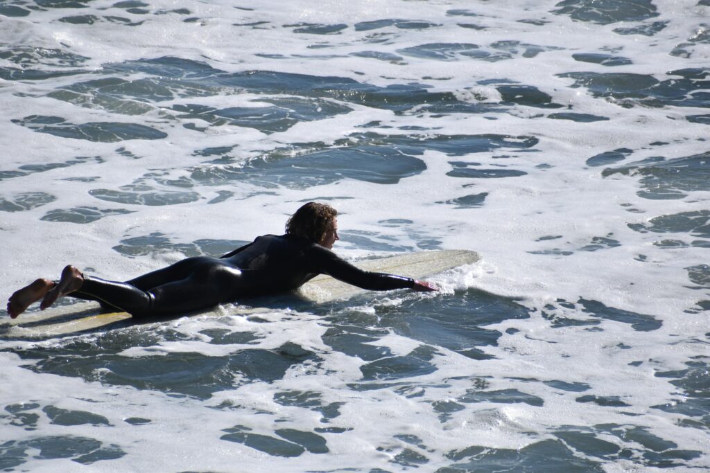 postura correcta tabla de surf