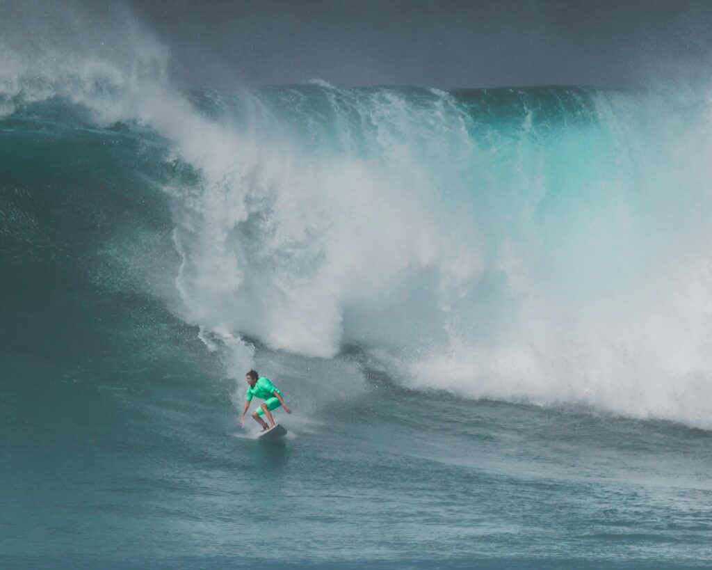 tow-in surf