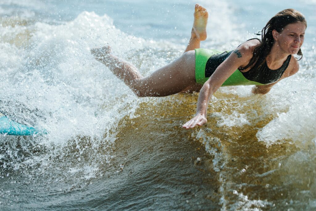 bodysurf